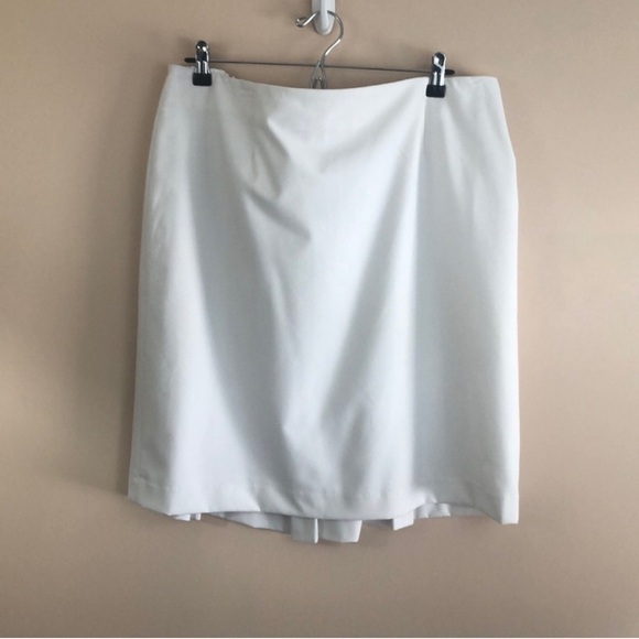Talbots Dresses & Skirts - Talbots Plus Petite White Skirt NWT 18WP